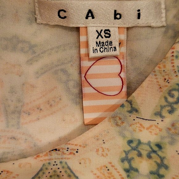 Size XS: CAbi Mosaic Print Top Style 250 - Picture 4 of 4